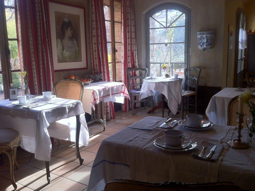 Les Rosees