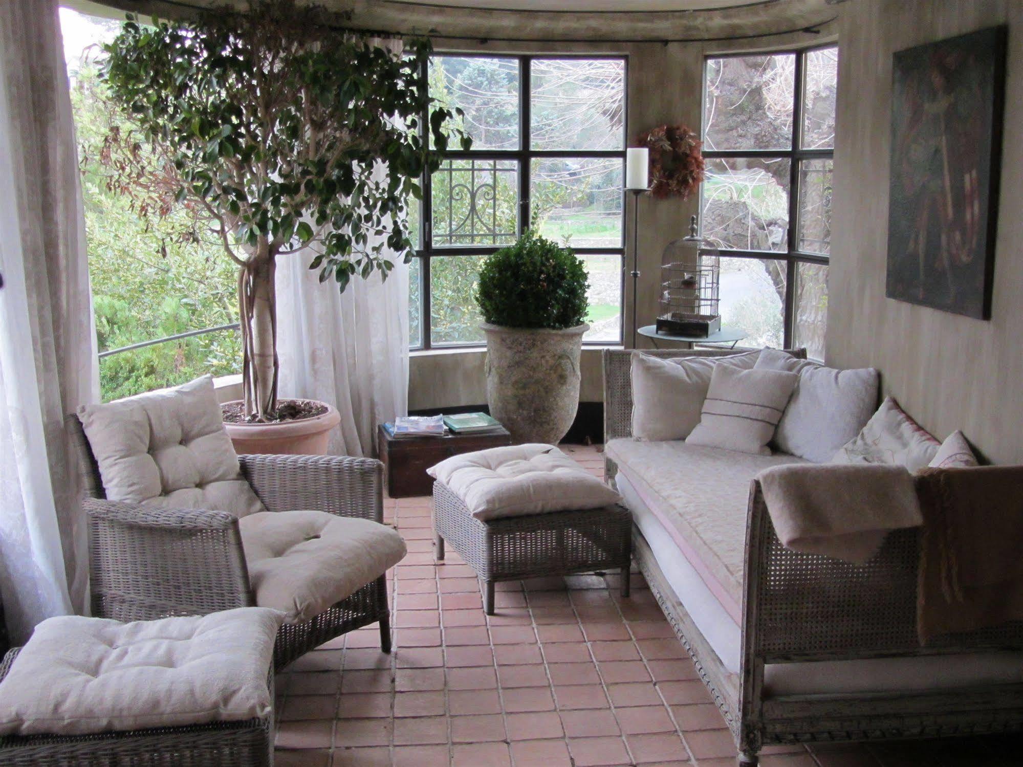 Bed & Breakfast Les Rosees 4*